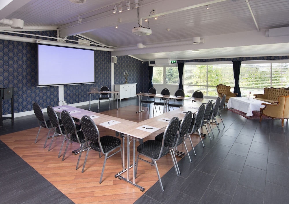 Arendal Herregaard Spa and Resort 65/75