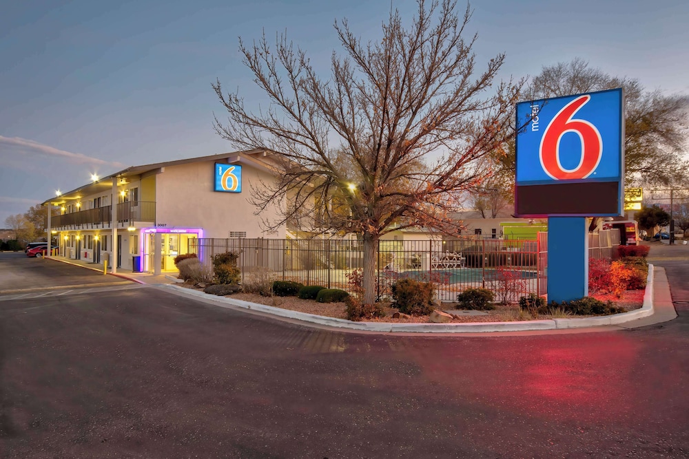 Motel6 Santa Fe, NM 33/43