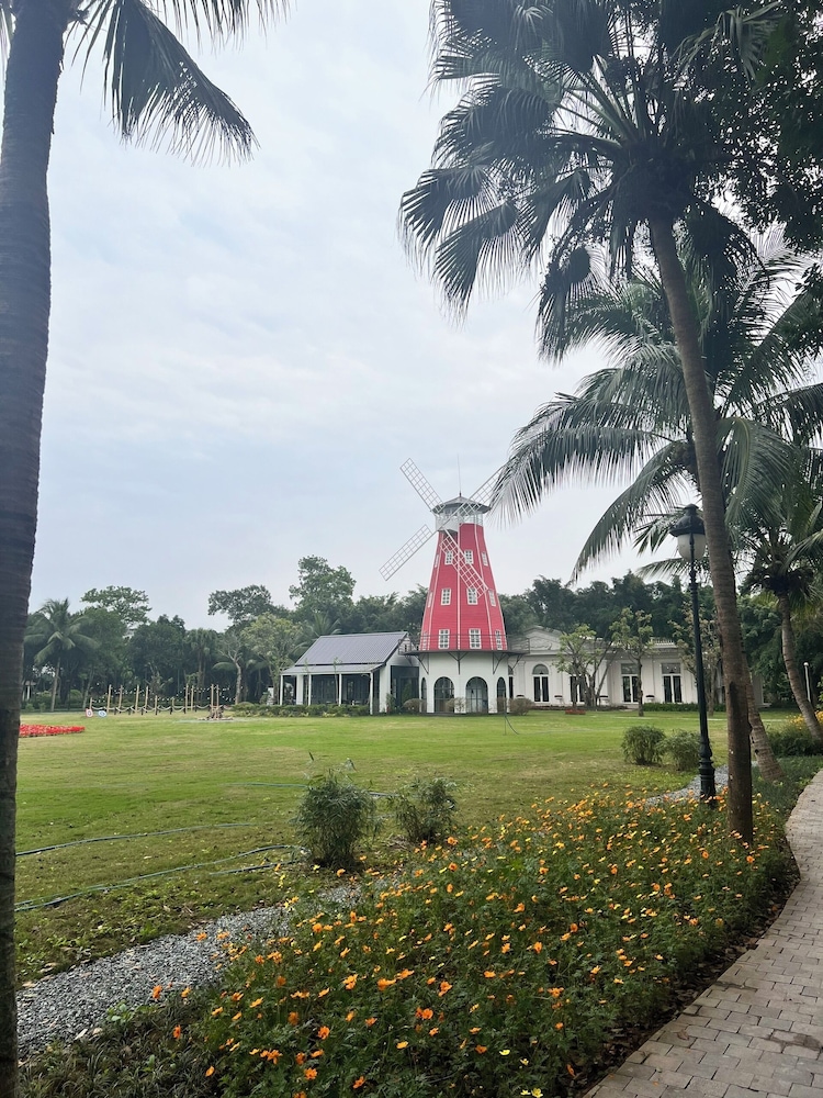 FLC LUXURY RESORT VINH PHUC 68/70