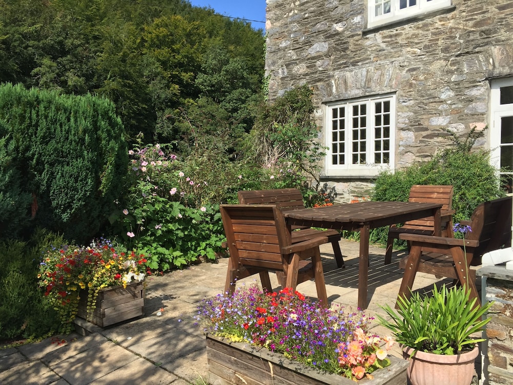 Polraen Country House 49/50