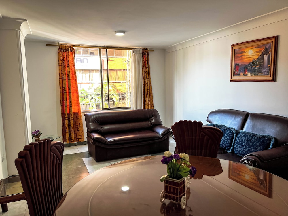 Gran Hotel Cali 30/50