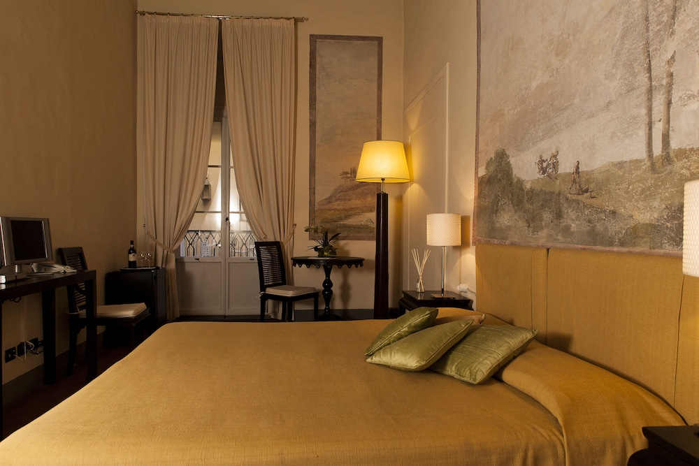 Palazzo Galletti Residenza D Epoca B&B Hotel 24/45