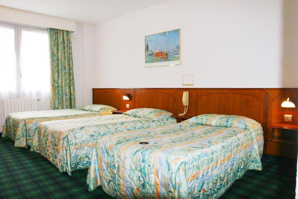 Hotel Christ Roi 21/64