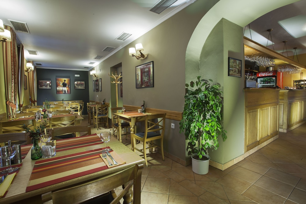 Hotel Pod Vezi 50/60