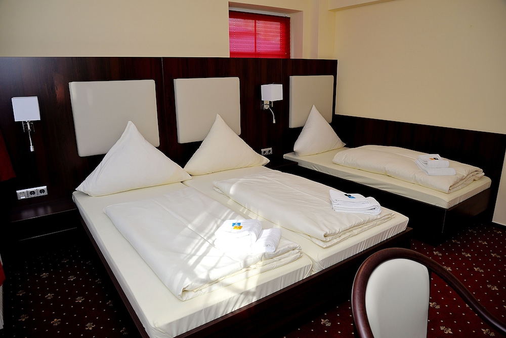 Hotel Neugrabener Hof 13/23