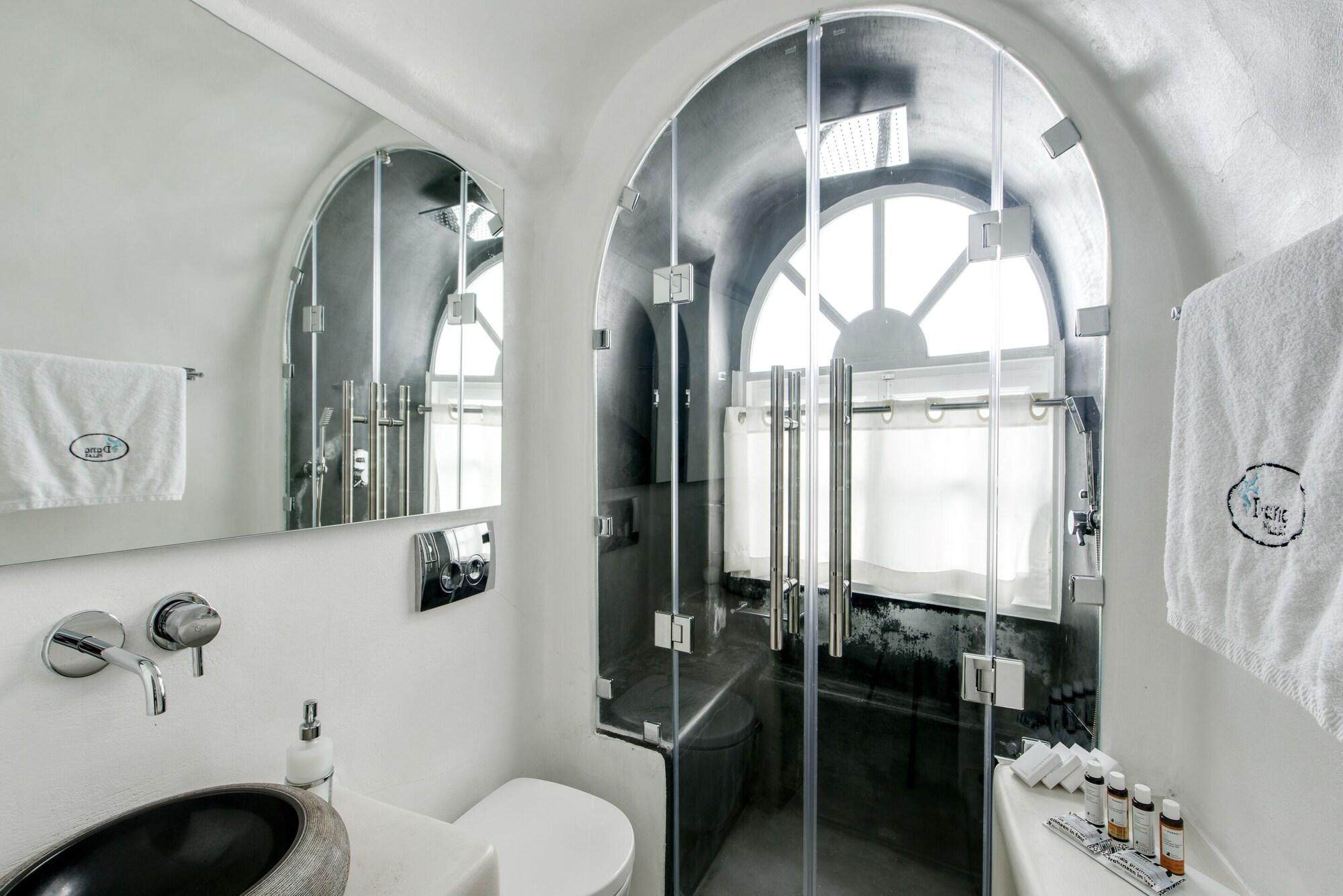 فيلا غراند بحوض جاكوزي، Dana Villas and Infinity Suites 4/7