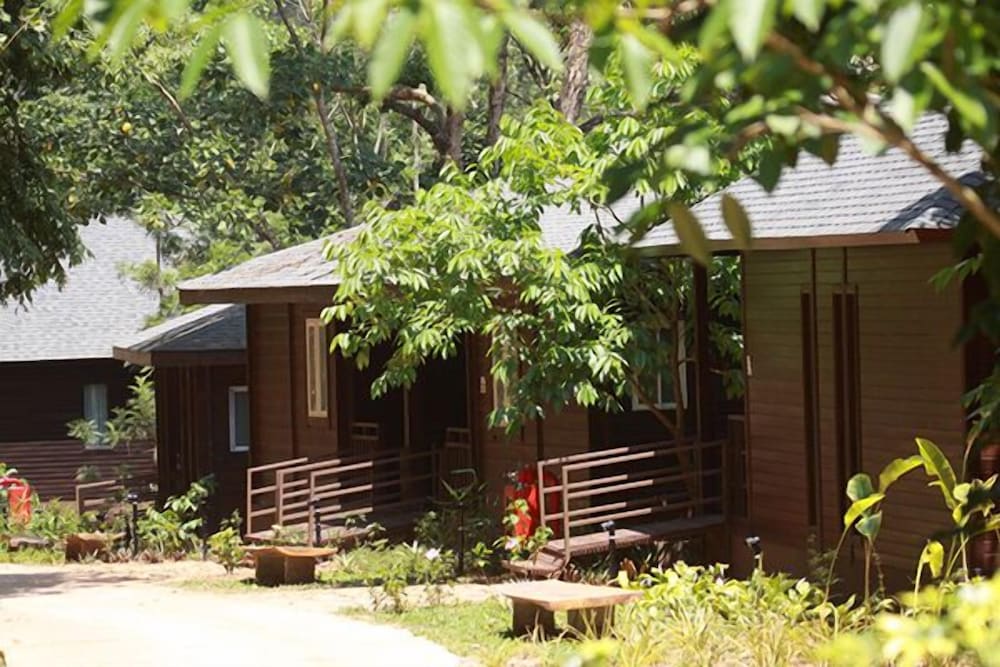The Ibnii Spa Resort 37/48