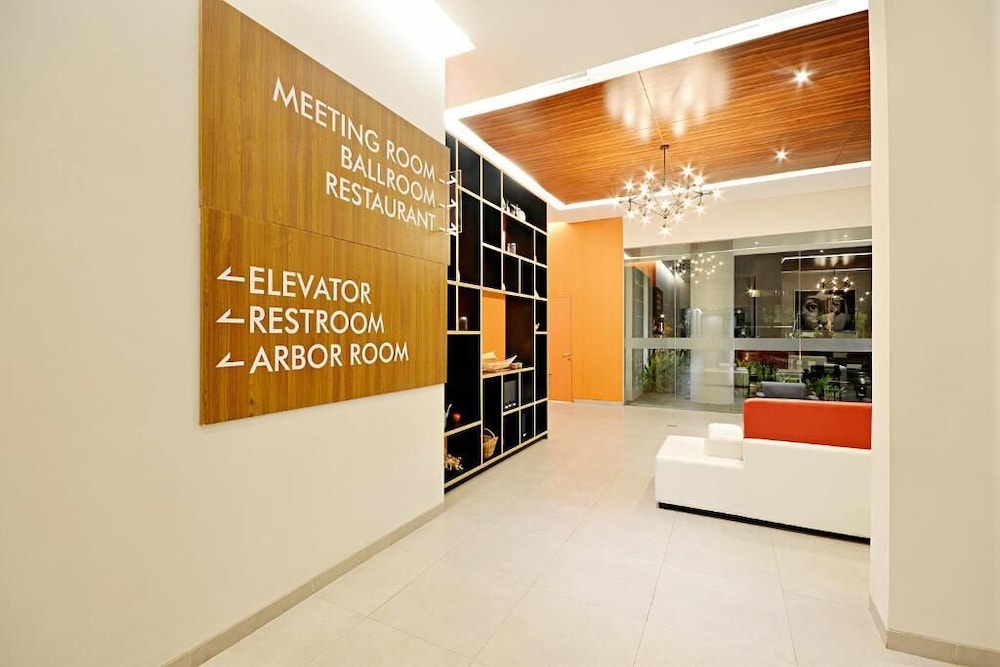 Treepark Hotel Banjarmasin 6/42