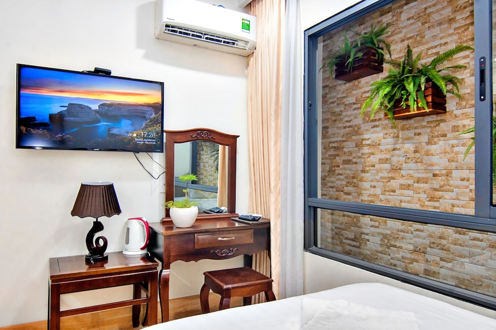 Coral Phu Quoc Hotel 14/18