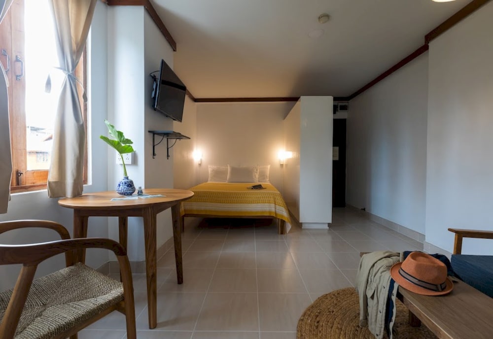 Collection O Howard Square Boutique Hotel 39/61