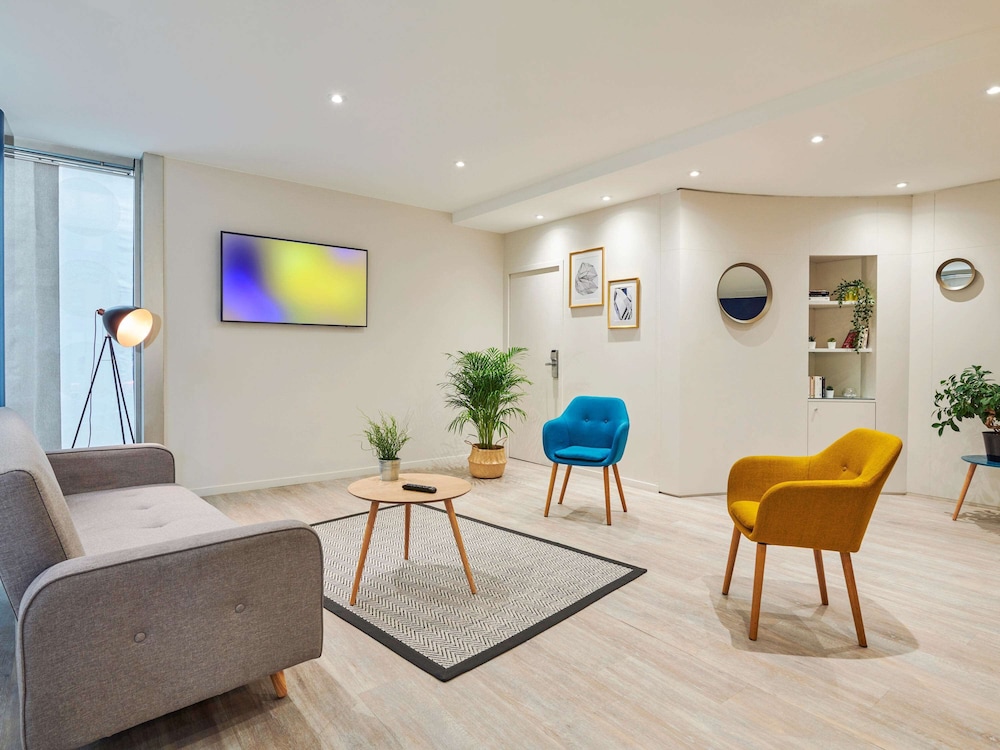 Residence Mercure Paris La Defense Gde Arche 25/43