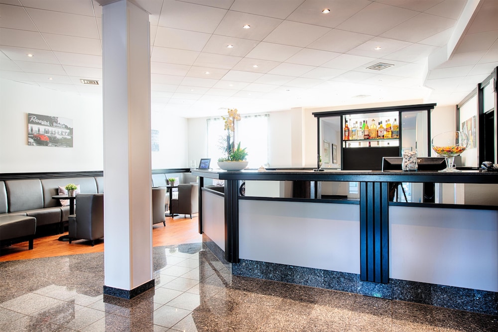 Achat Hotel Hockenheim 12/50