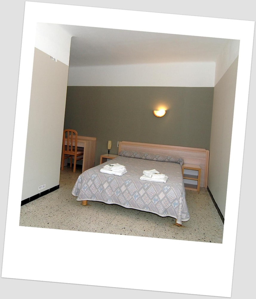 Hôtel De Porticcio 29/65