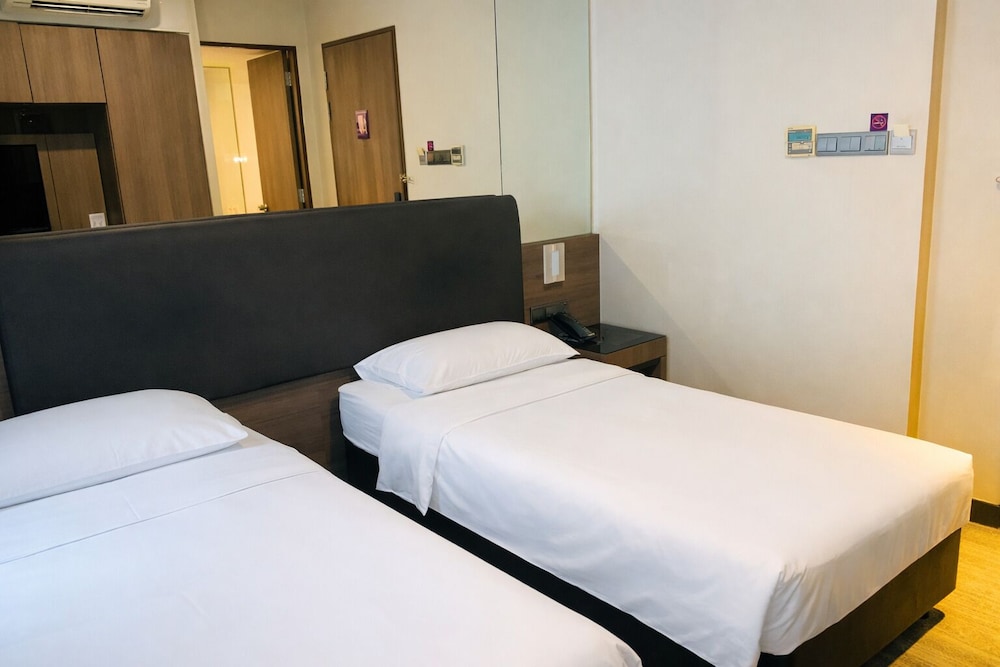 Amrise Hotel Kitchener 36/67
