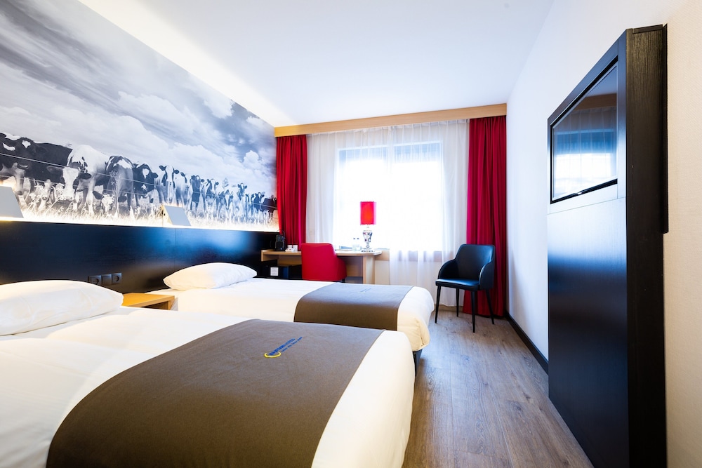 Comfort, Twin Beds
