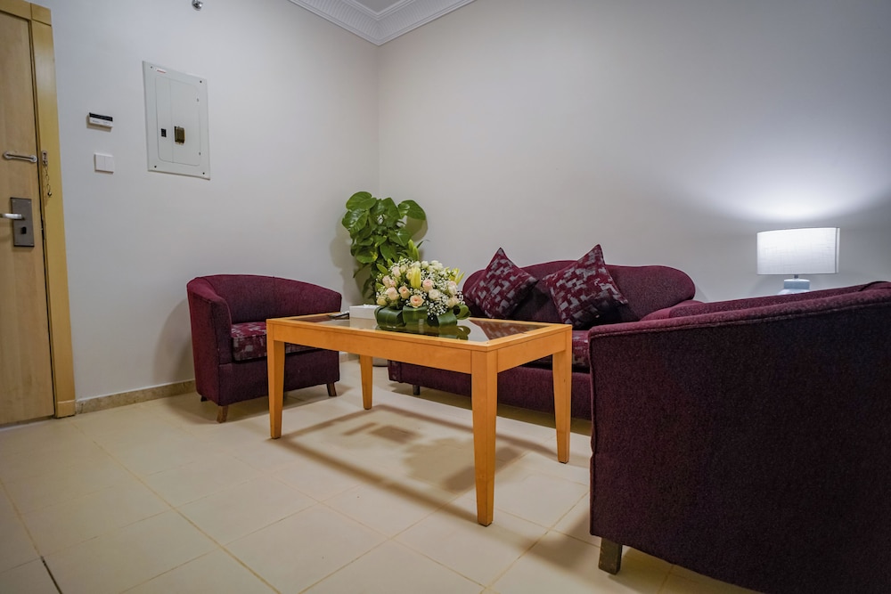 اعمار النور(Emaar Al Noor) 26/33