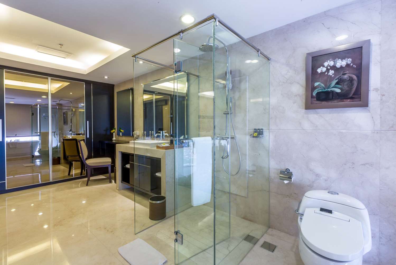 Wyndham Surabaya City Centre 17/20