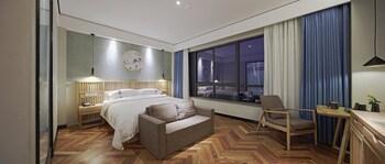 Qilu City Art Hotel 12/39