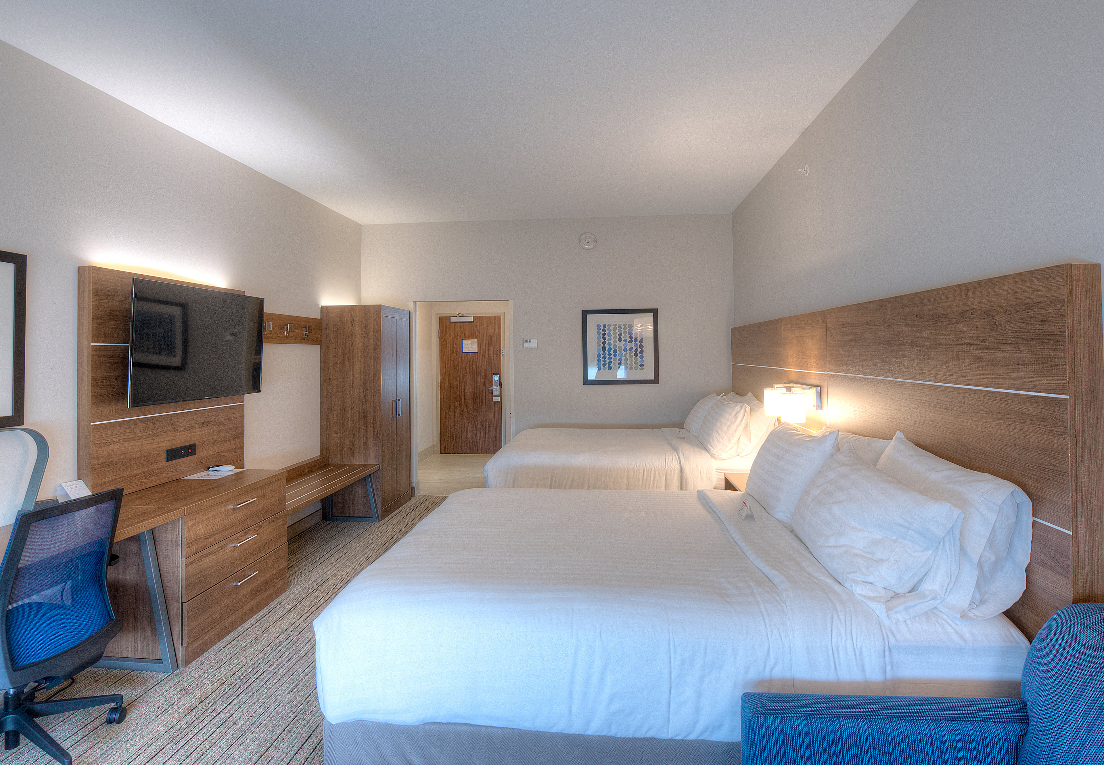 Holiday Inn Express Suites Fort Mill 18/62