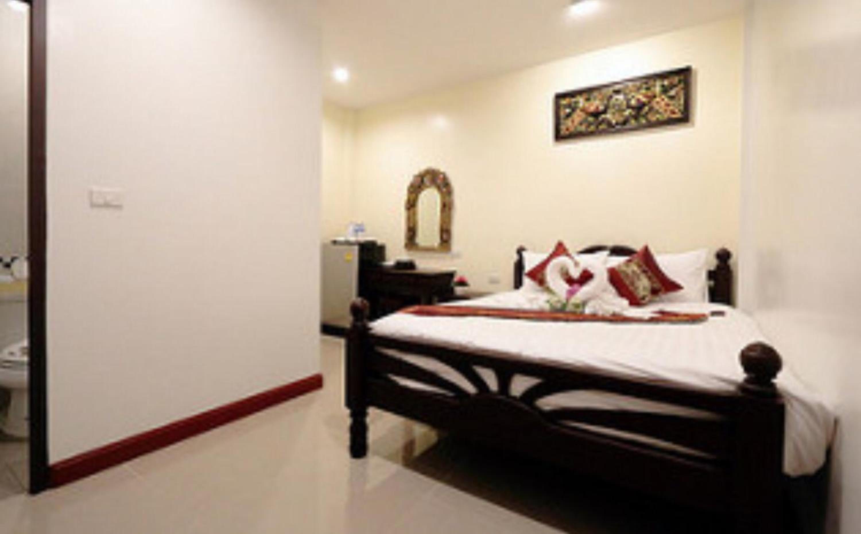 Standard, King Bed