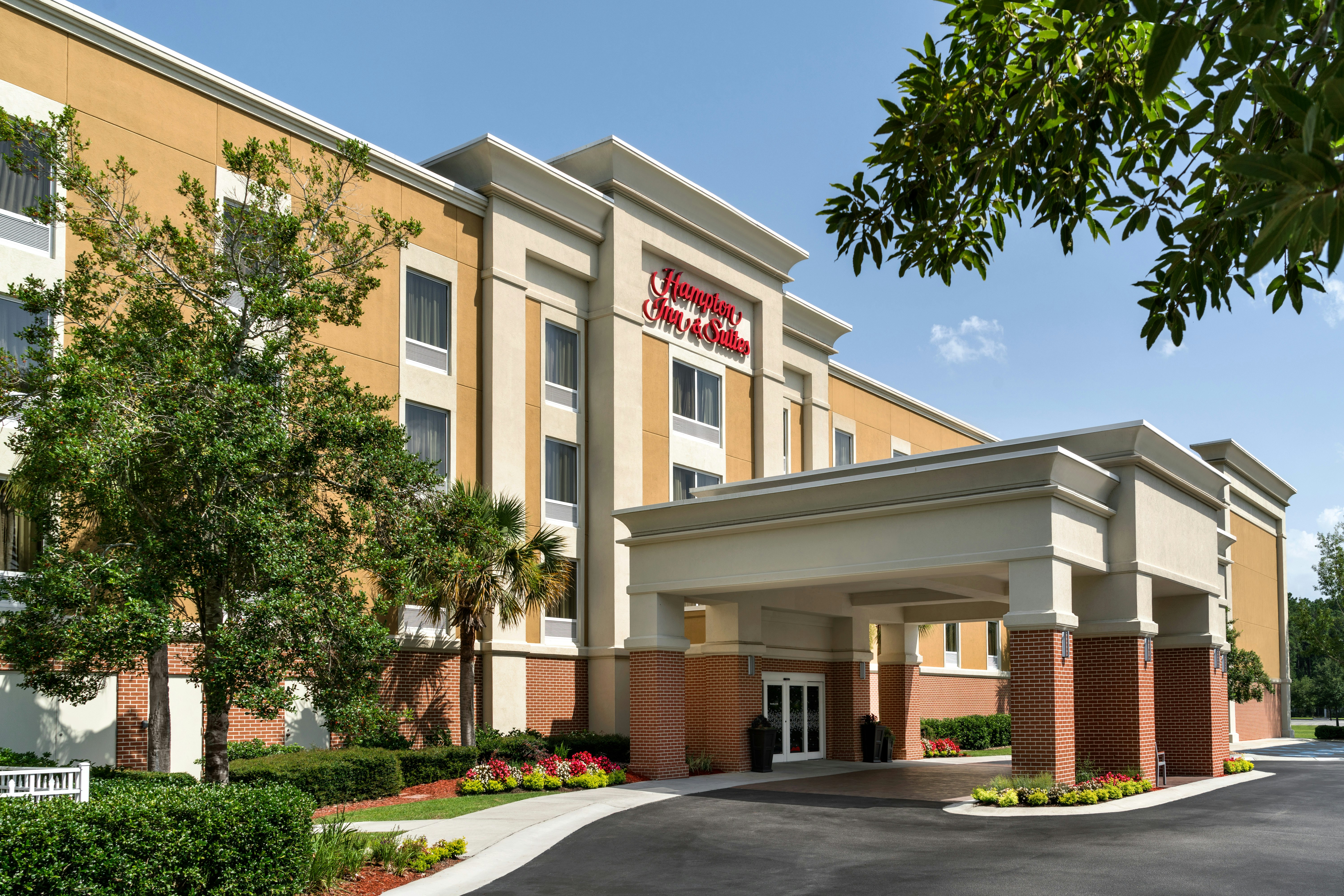Hampton Inn & Suites Bluffton-Sun City 39/43