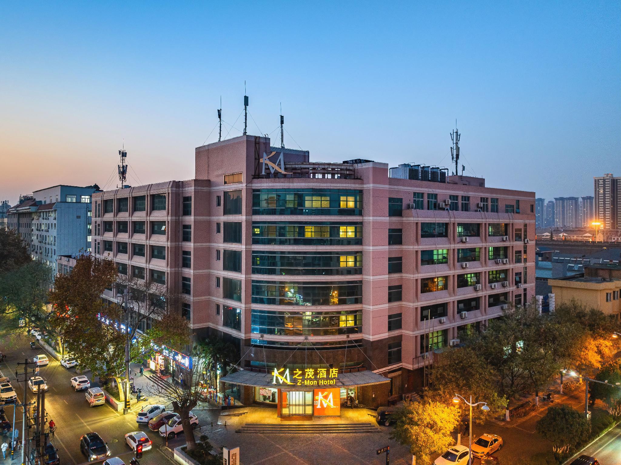 Z-Mon Hotel (Xi'an Drum Tower Muslim Street Sajinqiao Metro Station)