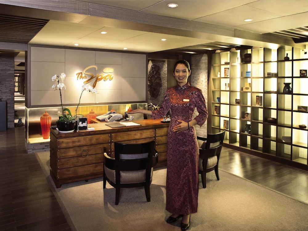 Pullman Shanghai Jing An 12/71
