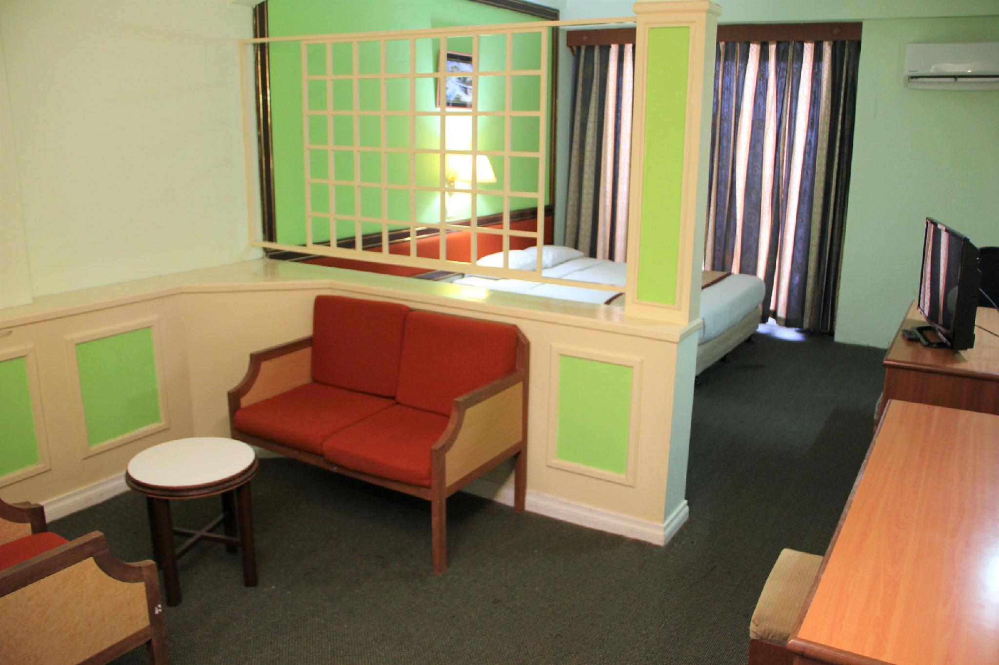 Miri Hotel 38/50