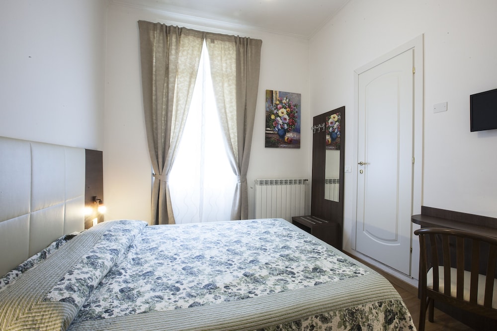 Albergo Amalfi Milano 14/67