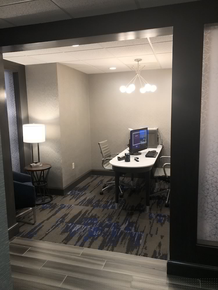 Homewood Suites By Hilton St. Louis-Chesterfield 8/33