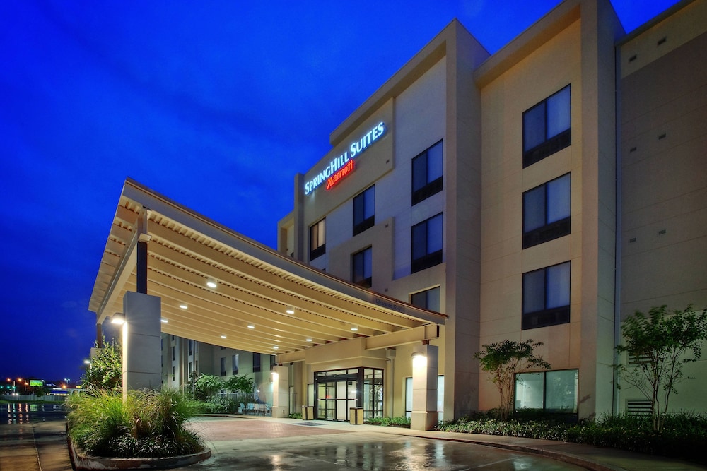 SpringHill Suites by Marriott Baton Rouge North/Airport 5/38