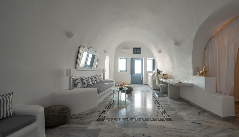 Pegasus Suites & Spa Hotel - Adults Only 28/42