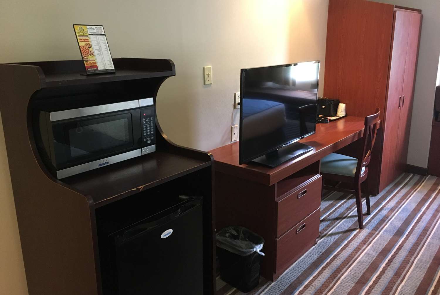 Super 8 By Wyndham Harbison Parkridge Hospital 21/30