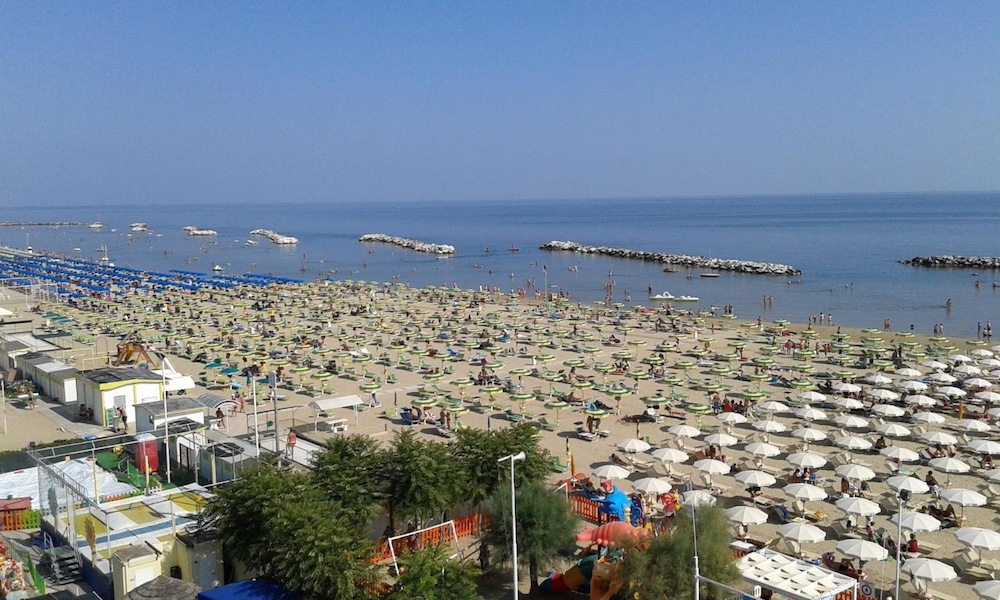 Hotel Atlantic 26/38