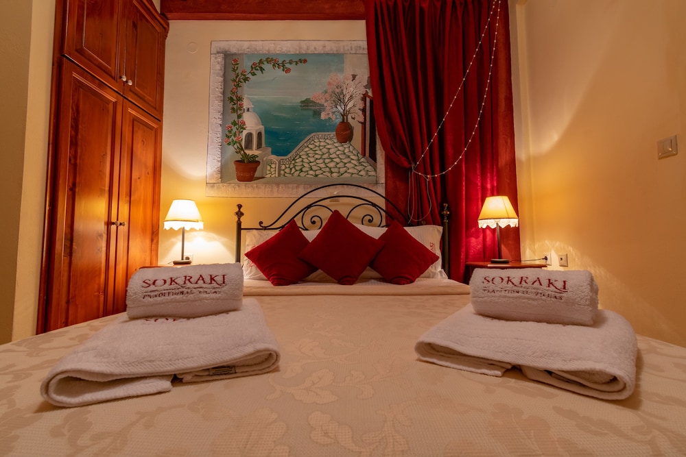 Sokraki Villas 12/50