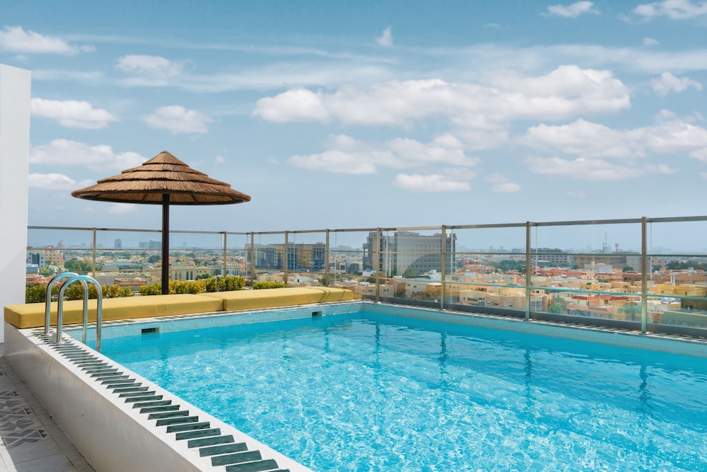 Shada Hotel Shatea 61/63