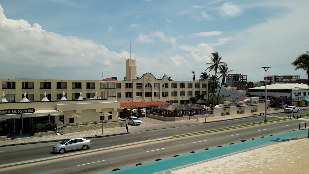 Sands Arenas Hotel 58/62