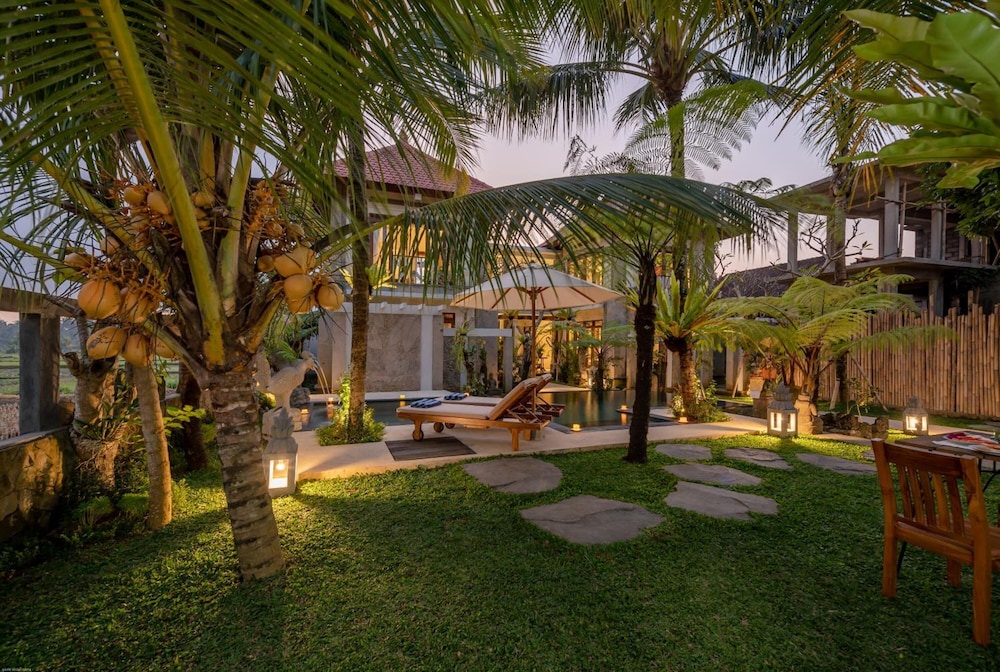 Prabhu Ubud Villa 23/37