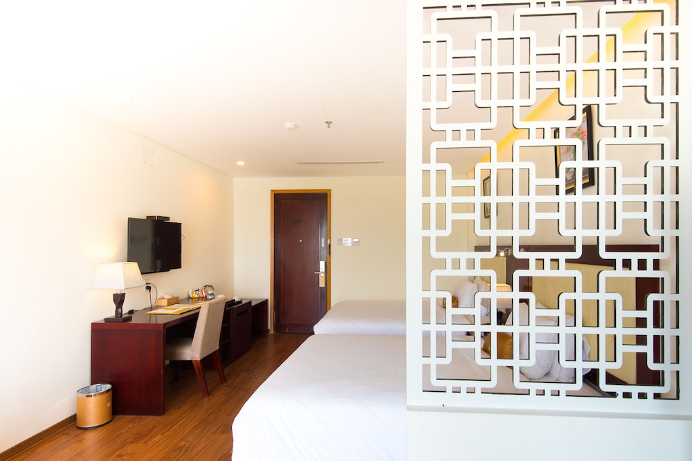 Gemma Hotel 31/63