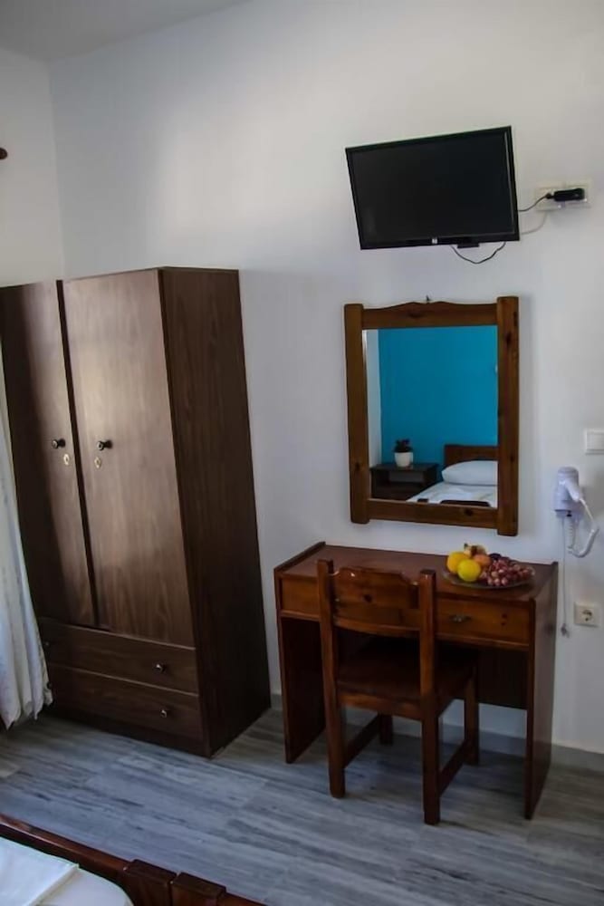 Ioanna Rooms 33/50
