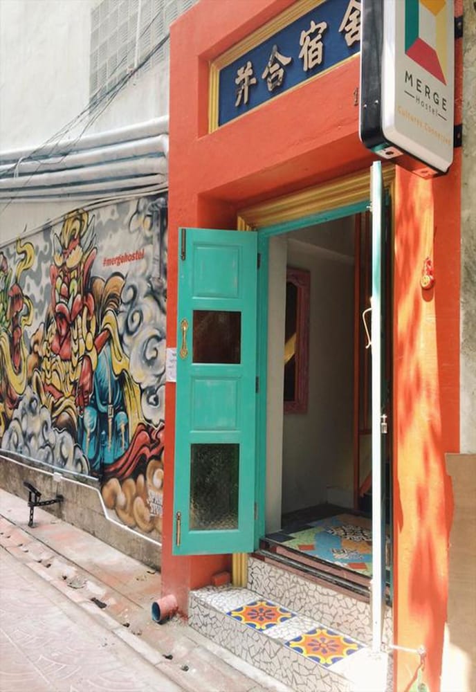 Merge Hostel in BANGKOK