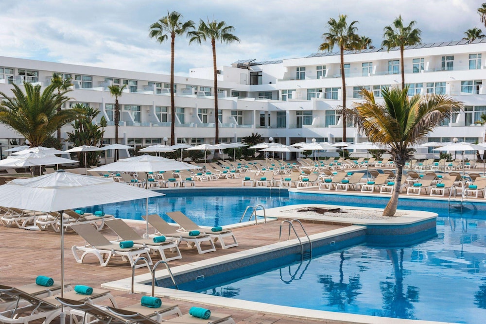 Iberostar Waves Las Dalias 3/50