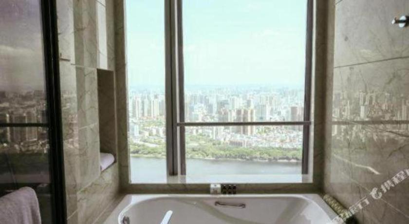 Ming Du Lakeside Hotel 30/30