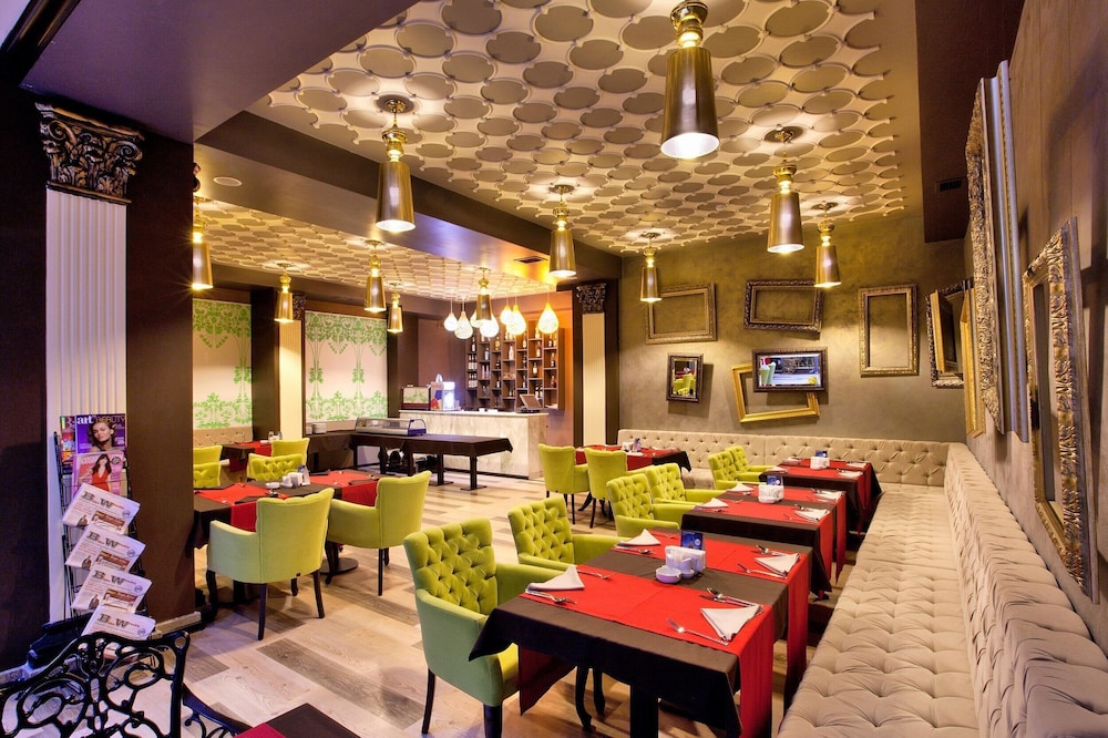 Teatro Boutique Hotel 40/47