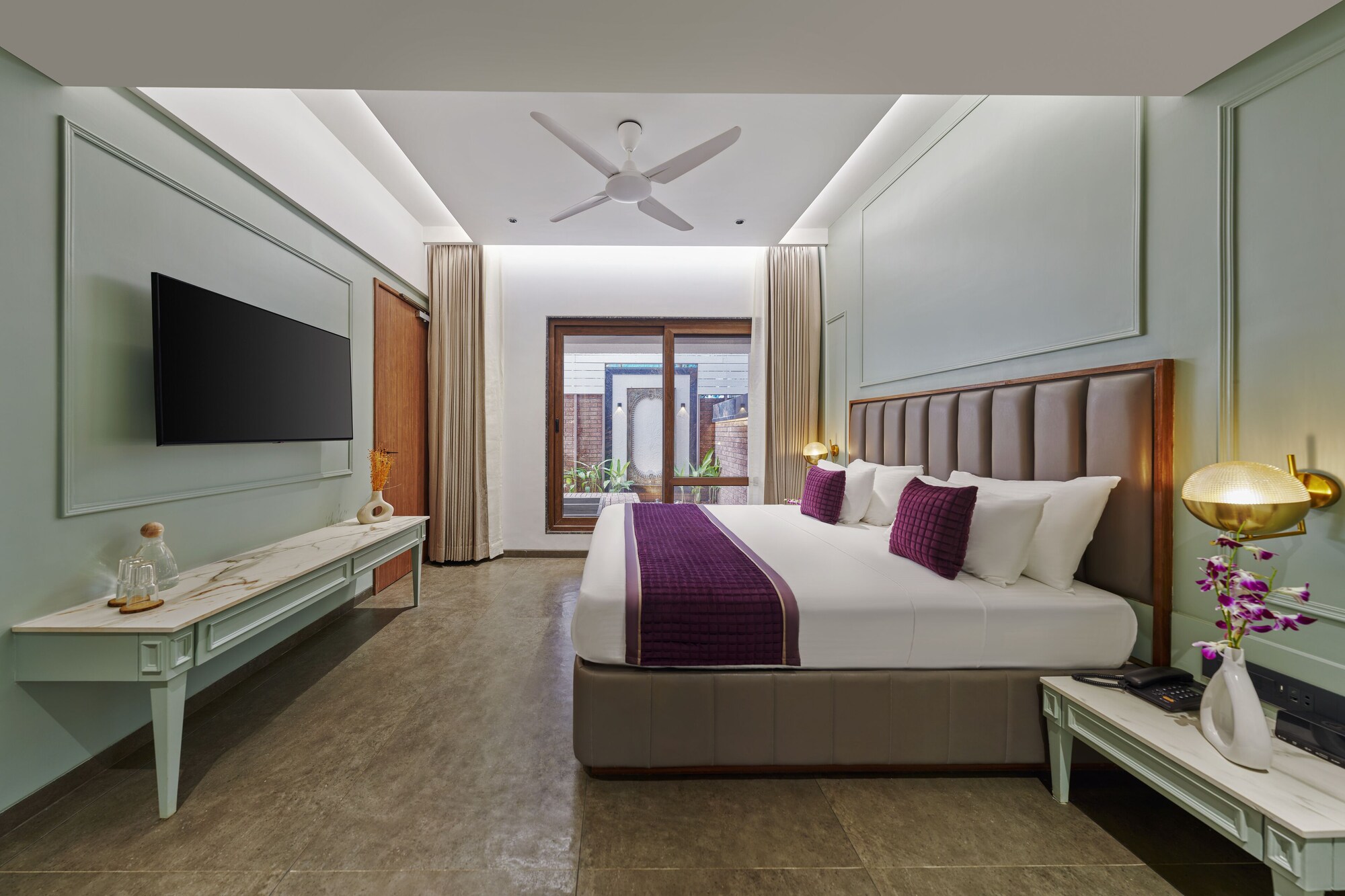 Suite, King Bed, Moyrah By Green Park 4/8