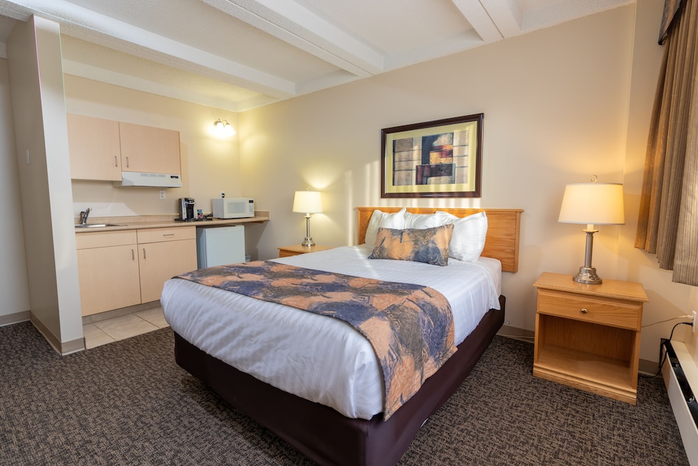 Bcm Inns Fort Mcmurray - Downtown 8/21
