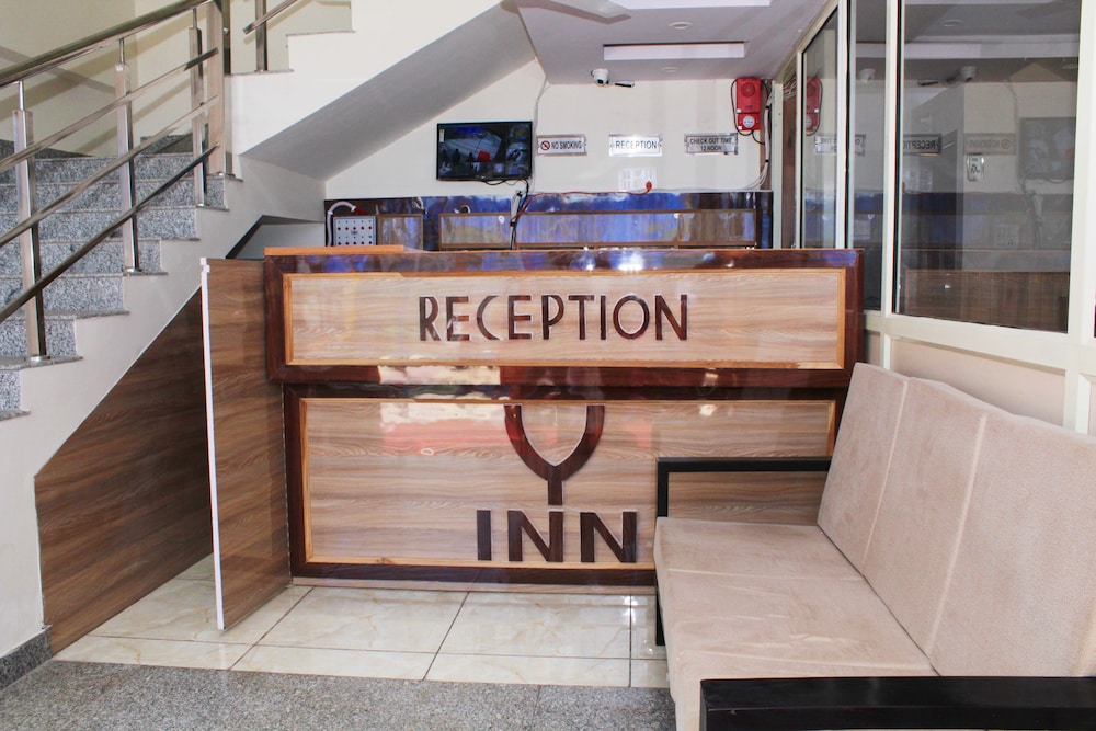 Yatrik Inn 5/56