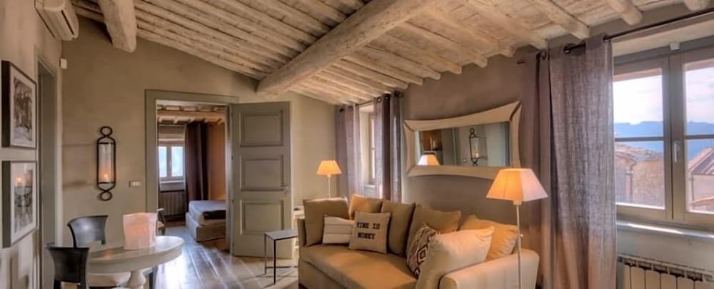 Villa Sassolini, The Originals Collection 14/50
