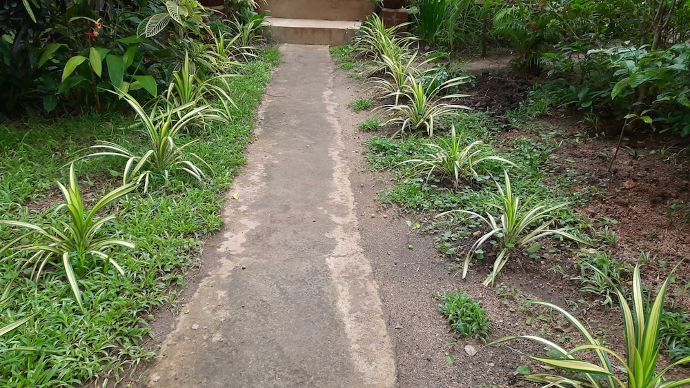 The Otunna Guest House 30/49