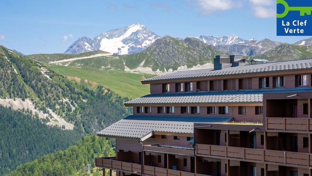 PIERRE AND VACANCES PREMIUM LES HAUTS BOIS 3/50
